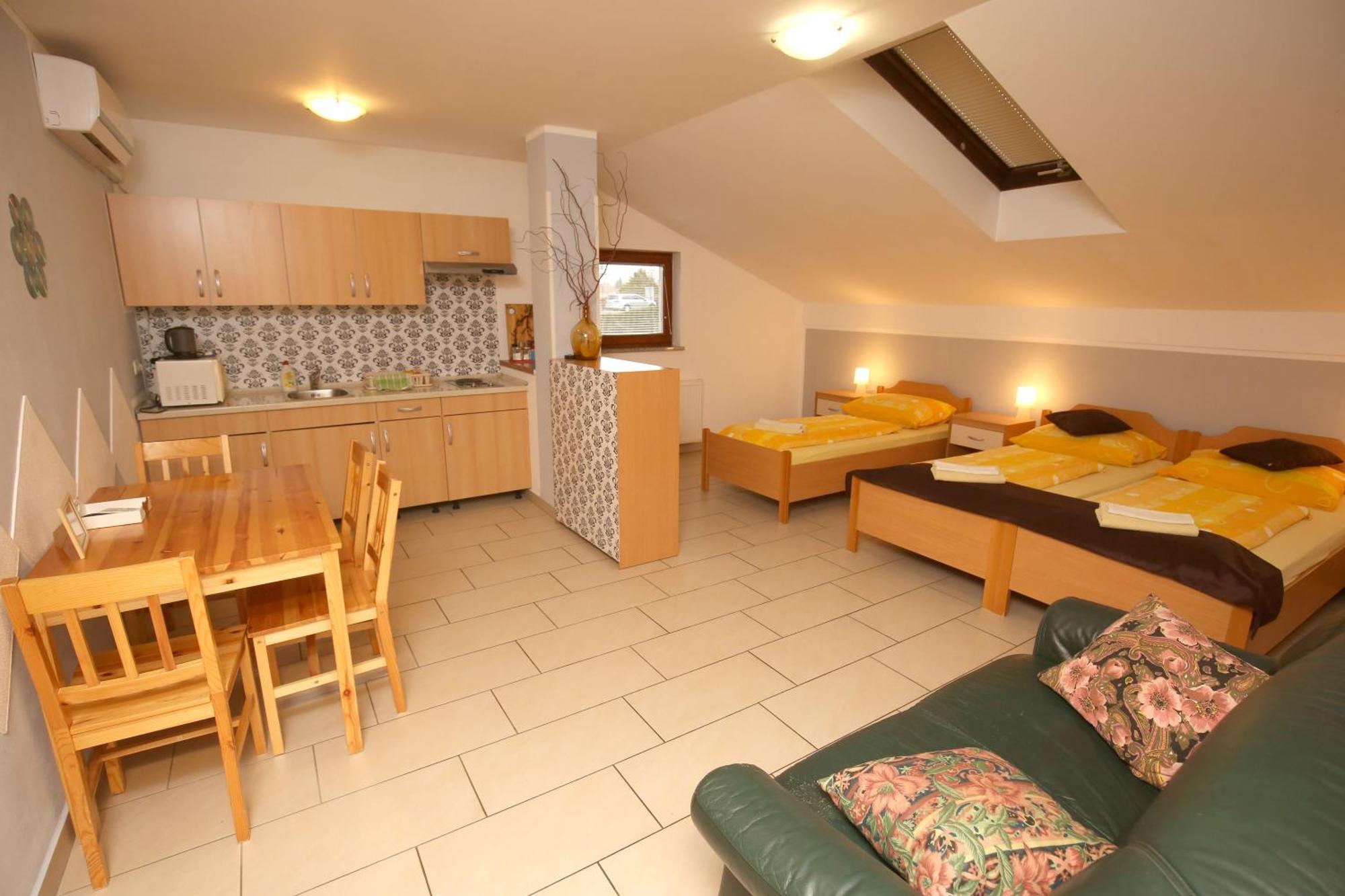 Apartments Furman - Self Check-In Rakek Rum bild